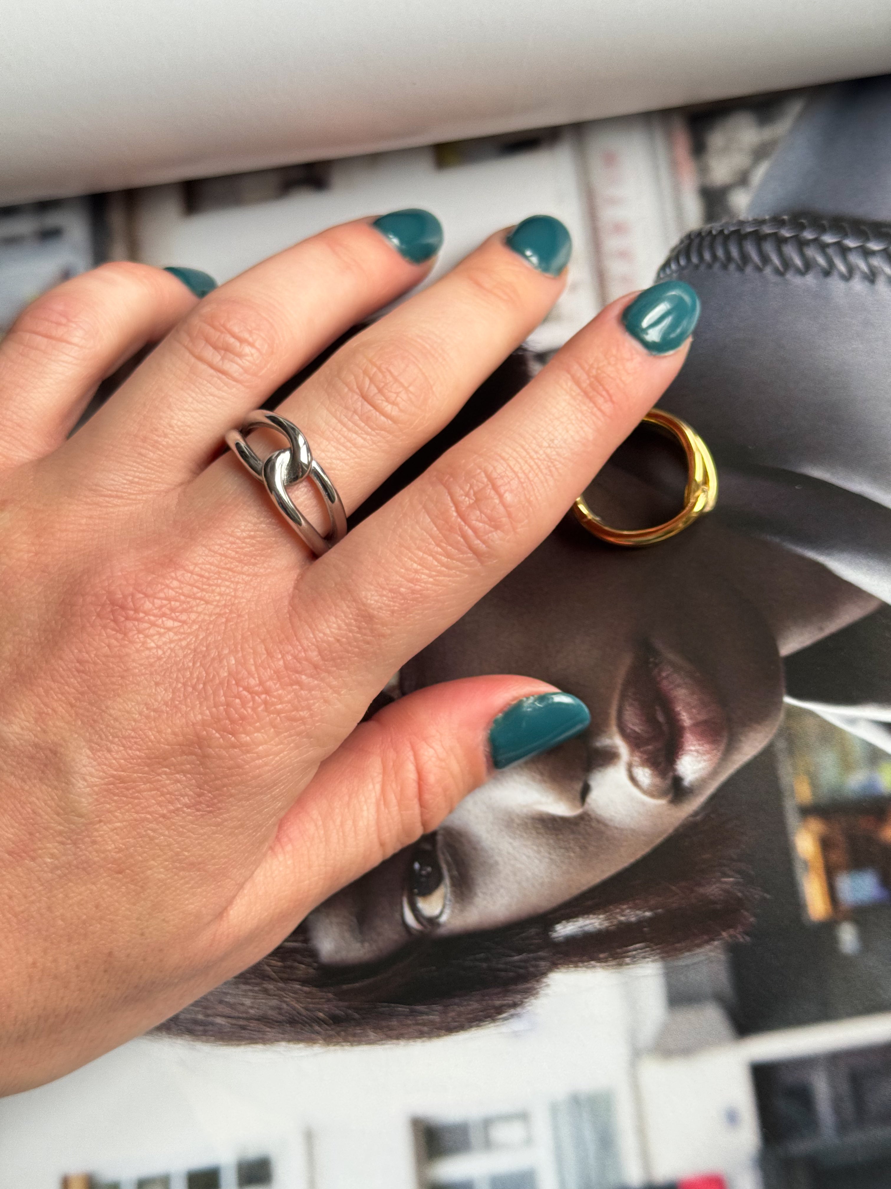 Forever ring silver