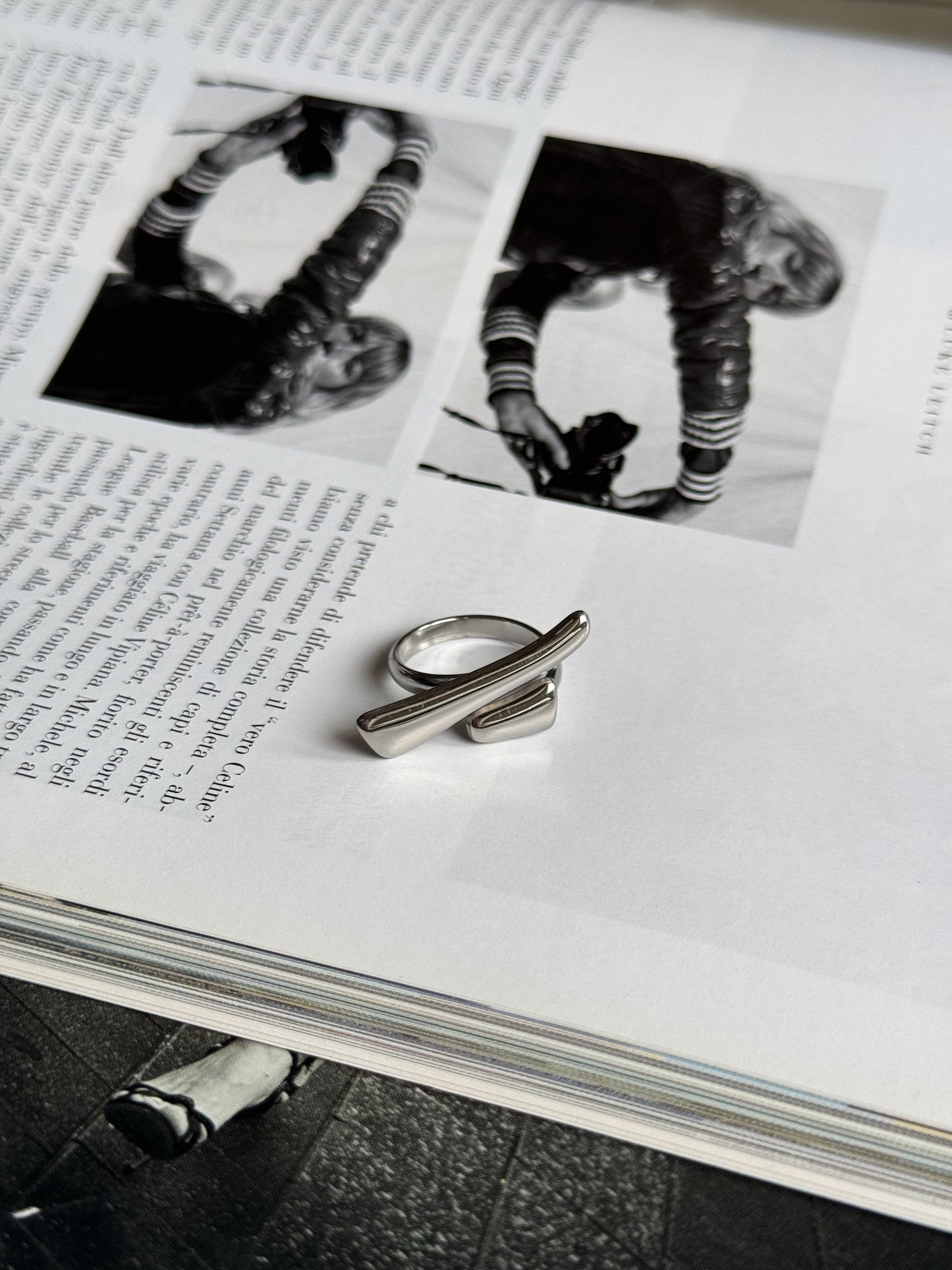 Lines ring silver