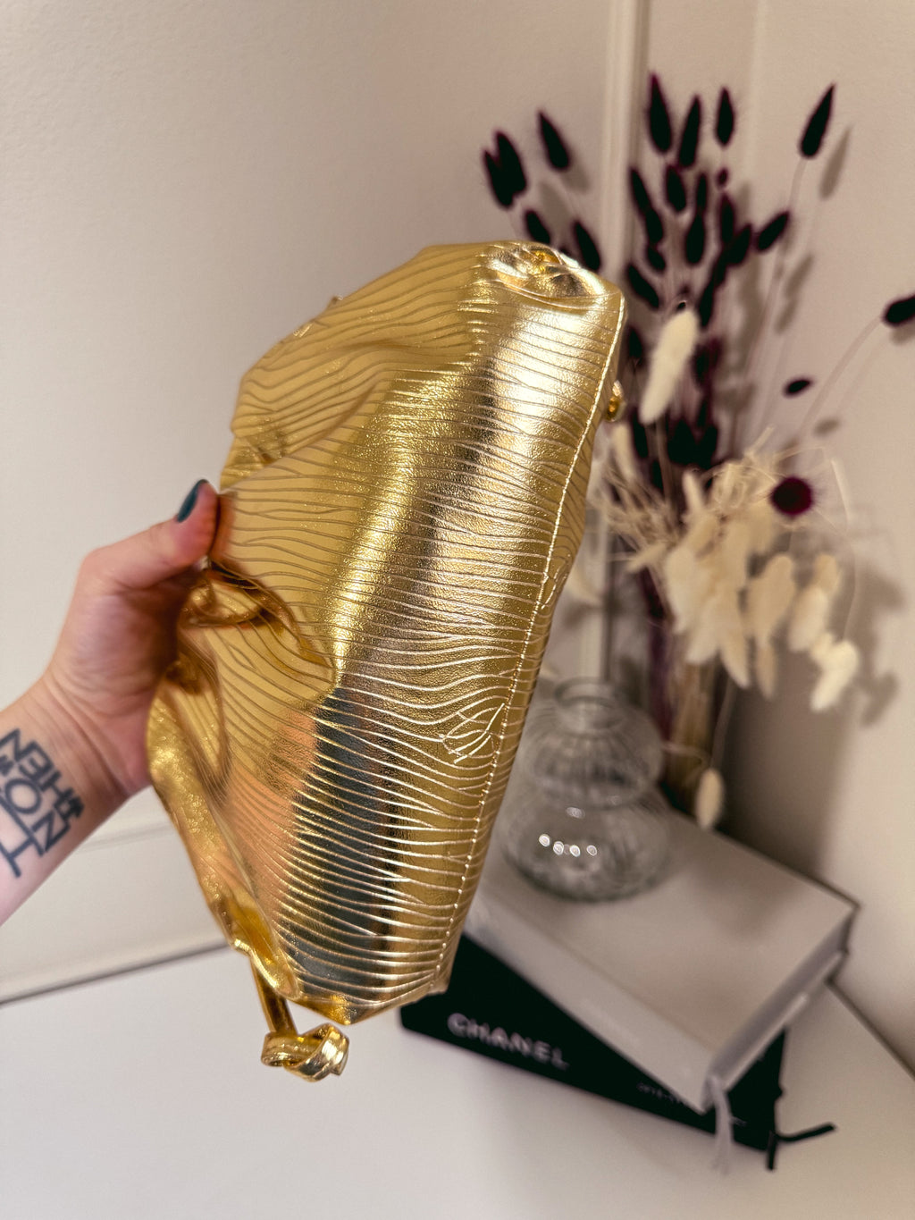 Nora bag golden lines