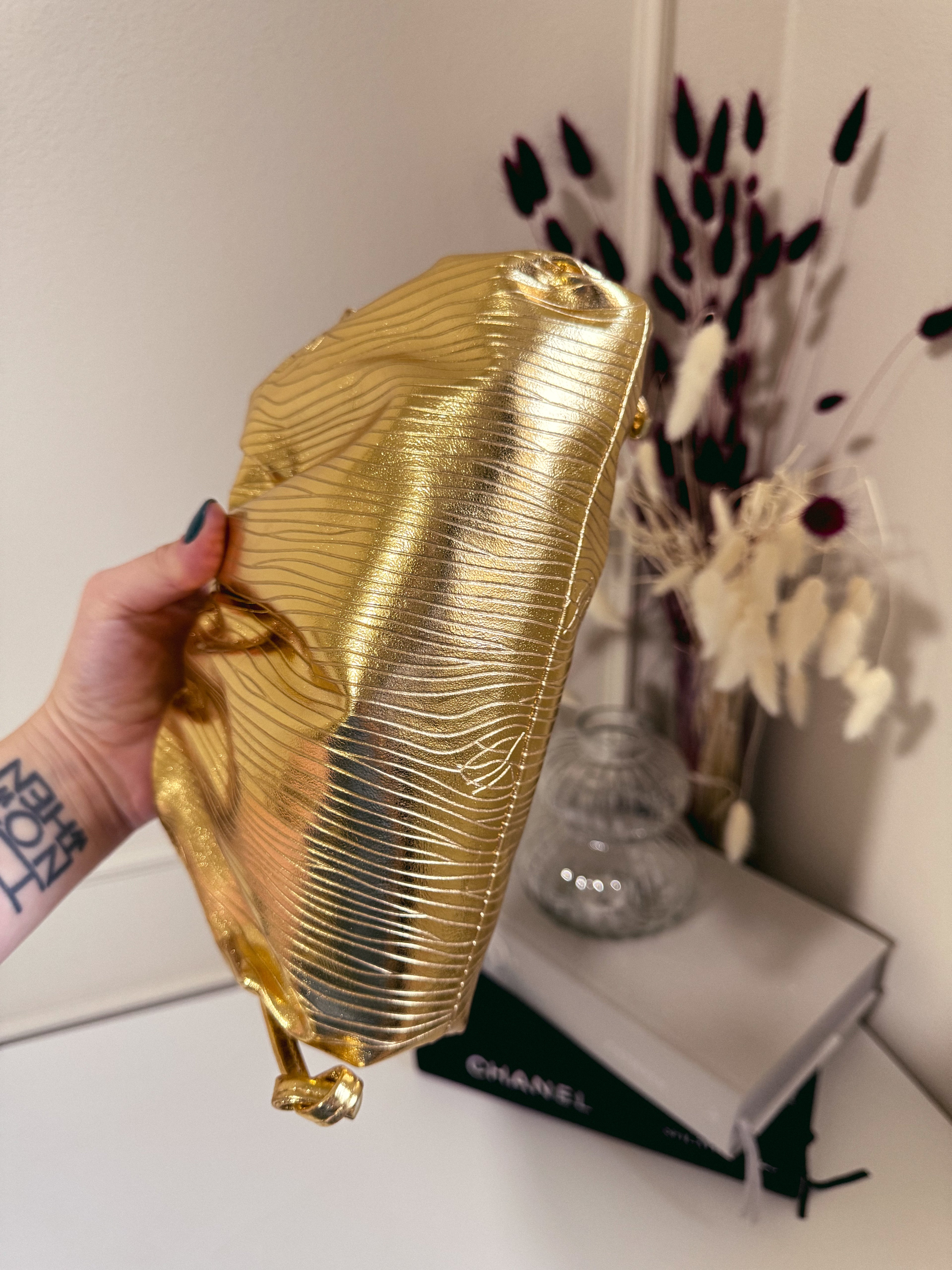 Nora bag golden lines