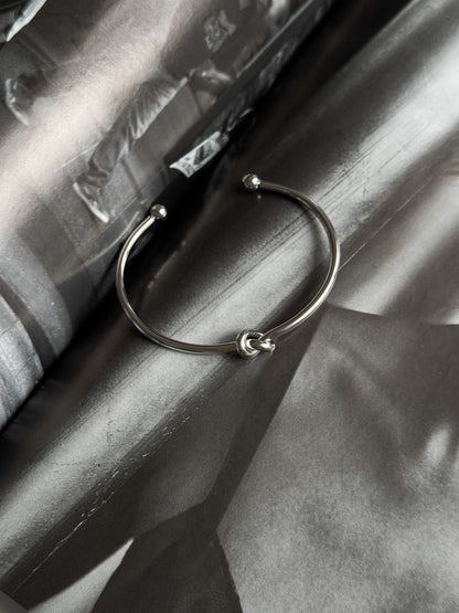 Bond bracelet silver