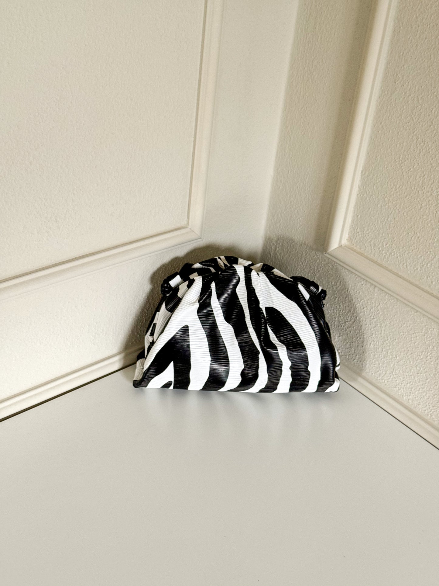 Nora bag zebra