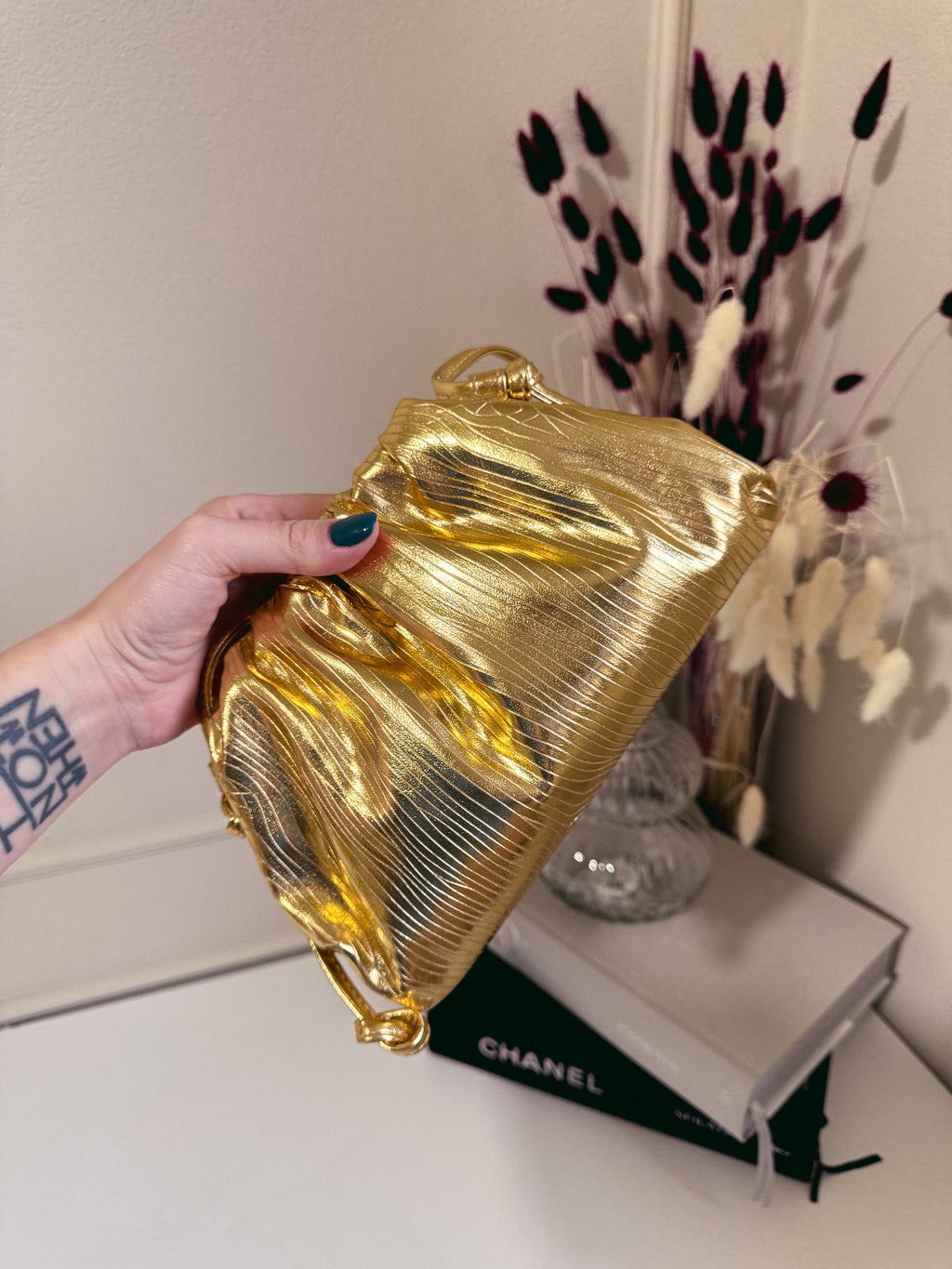 Nora bag golden lines