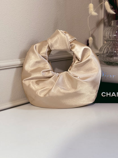 Satin bag cream