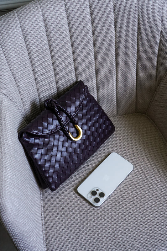 Manila bag