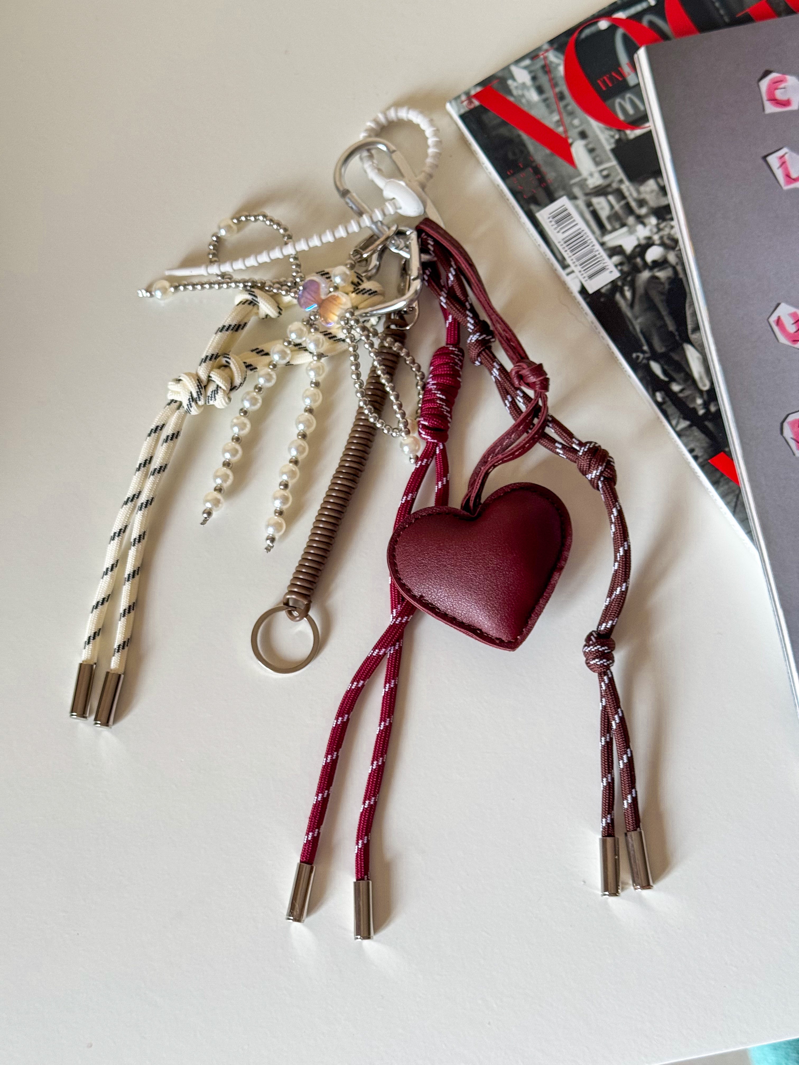 Keychain burgundy heart